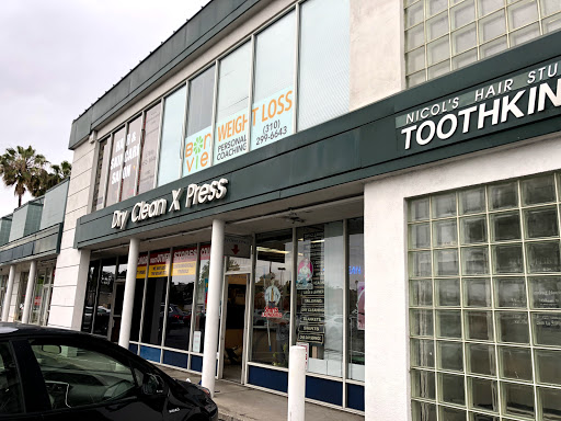 Pet Supply Store «The Naked Dog (Protein For Pets)», reviews and photos, 2621 Lincoln Blvd, Santa Monica, CA 90405, USA