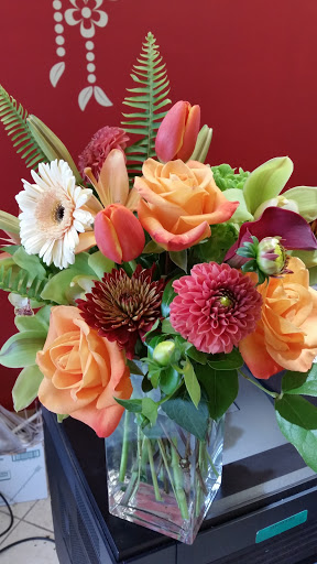 Florist «The Crimson Petal Inc.», reviews and photos, 160 Needham St, Newton, MA 02464, USA