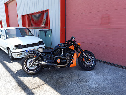 Photo 3 - SAINT LYS PIECES AUTO SERVICES