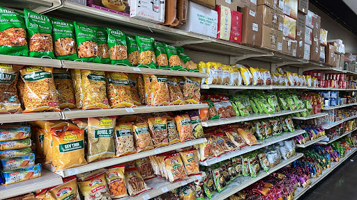 Grocery Store «Apna Bazaar Indian Groceries», reviews and photos, 3607 E Bell Rd #2, Phoenix, AZ 85032, USA