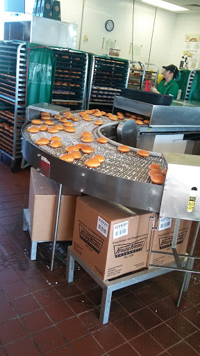 Bakery «Krispy Kreme Doughnuts», reviews and photos, 6627 San Dario Ave, Laredo, TX 78041, USA
