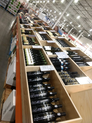 Warehouse store «Costco Wholesale», reviews and photos, 1255 NE 48th Ave, Hillsboro, OR 97124, USA