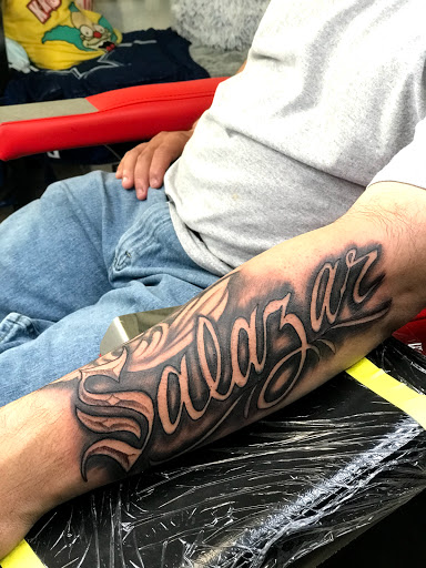 Find tattoo business card ideas for your next unique tattoo in Baytown at Big Juniors Tattoos