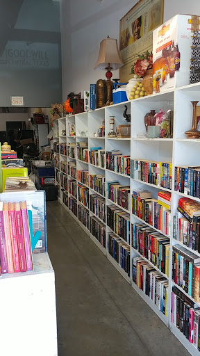 Goodwill Central Texas - Riverplace Bookstore - Attended Donation Center