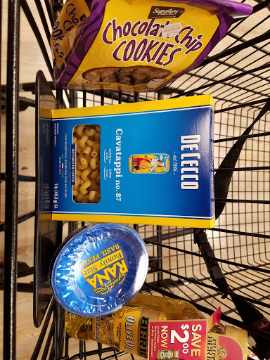 Grocery Store «Jewel-Osco», reviews and photos, 7201 W 24th St, North Riverside, IL 60546, USA