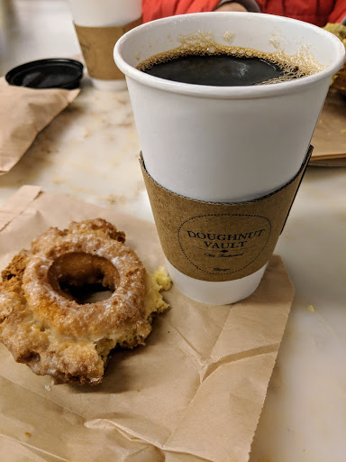 Donut Shop «Doughnut Vault», reviews and photos, 111 N Canal St, Chicago, IL 60606, USA