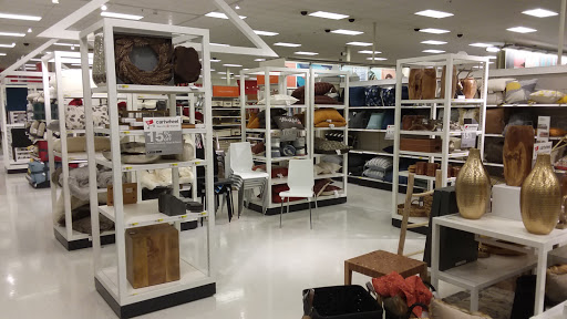 Department Store «Target», reviews and photos, 3112 Vestal Pkwy E, Vestal, NY 13850, USA