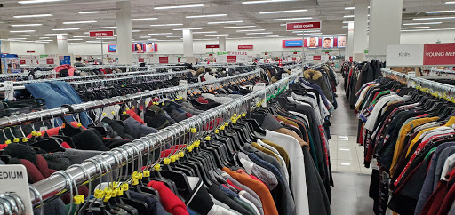 Clothing Store «Burlington Coat Factory», reviews and photos, 4849 Golf Rd, Skokie, IL 60077, USA