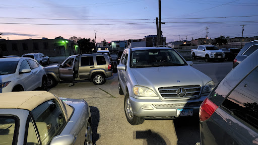 Auto Body Shop «Lento Auto Repair Inc», reviews and photos, 9301 Byron St, Schiller Park, IL 60176, USA