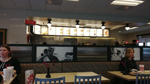 Fast Food Restaurant «Chick-fil-A», reviews and photos, 10142 York Rd, Cockeysville, MD 21030, USA