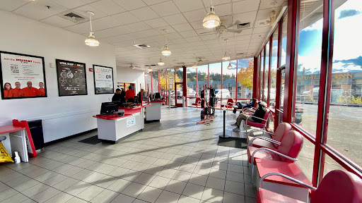 Tire Shop «Discount Tire Store - Tigard, OR», reviews and photos, 11462 SW Pacific Hwy, Tigard, OR 97223, USA