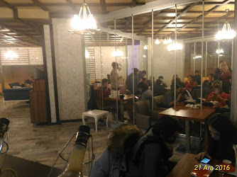 Șanzelize Cafe