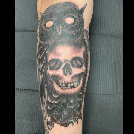 Explore colorful flower tattoo ideas, creative tattoo ideas in Copperas Cove, available at Black Moon Tattoo Company