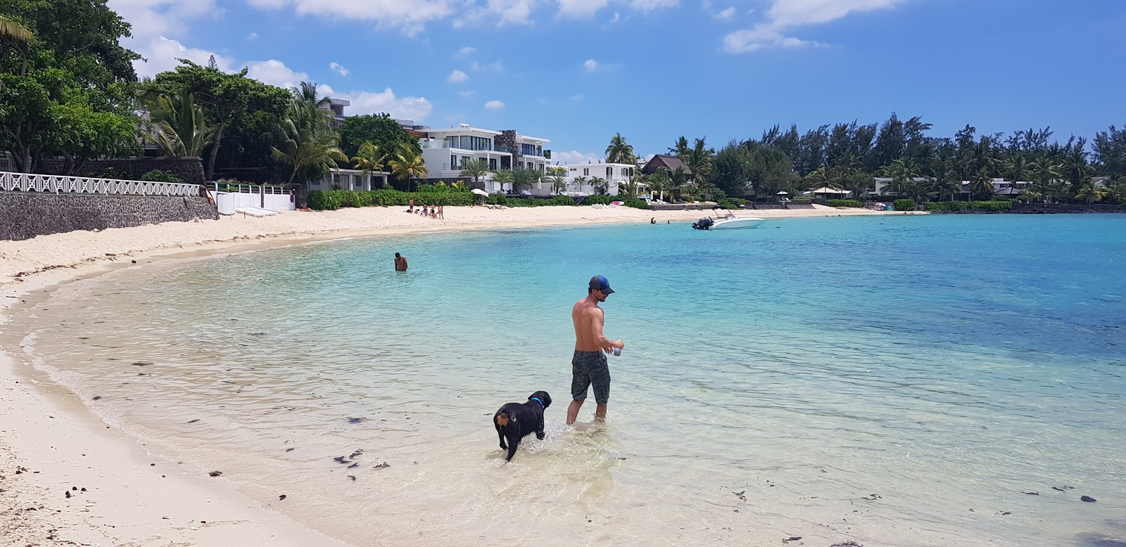 Photo de Hibiscus Beach et le règlement