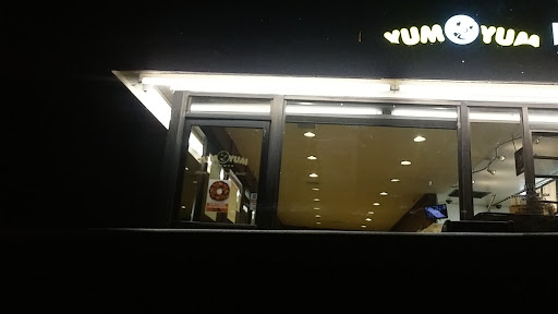 Donut Shop «Yum Yum Donuts», reviews and photos, 205 E Foothill Blvd, Rialto, CA 92376, USA