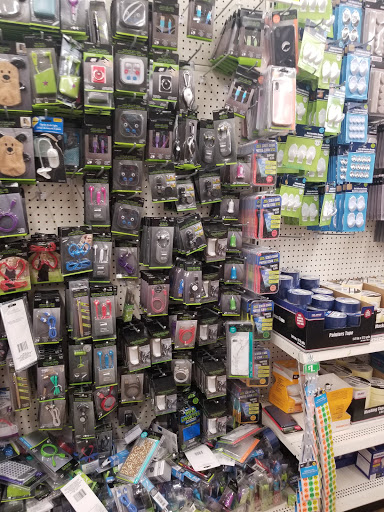 Dollar Store «Dollar Tree», reviews and photos, 30887 Orchard Lake Rd, Farmington Hills, MI 48334, USA