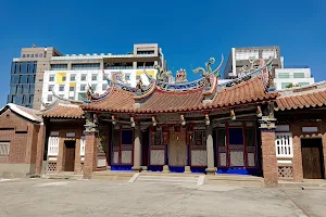 Xitun Zhang Liao Temple image