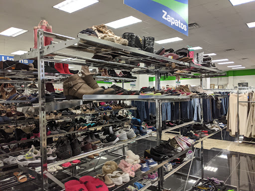 Thrift Store «Goodwill Store, Outlet Center & Donation Center», reviews and photos
