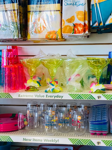 Dollar Store «Dollar Tree», reviews and photos, 708 W Poplar Ave, Collierville, TN 38017, USA