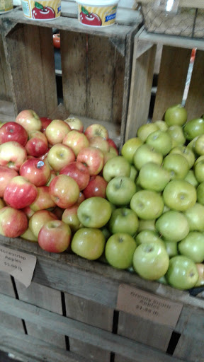 Grocery Store «Yoders Country Market», reviews and photos, 2105 S Seminole Trail, Madison, VA 22727, USA