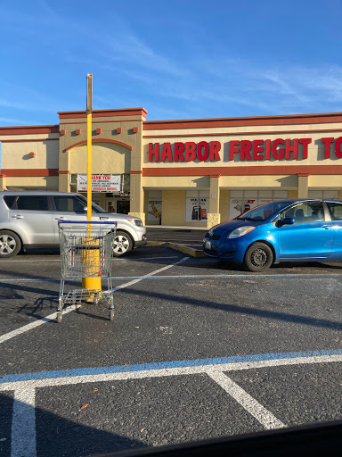 Hardware Store «Harbor Freight Tools», reviews and photos, 2418 Commercial Way, Spring Hill, FL 34606, USA