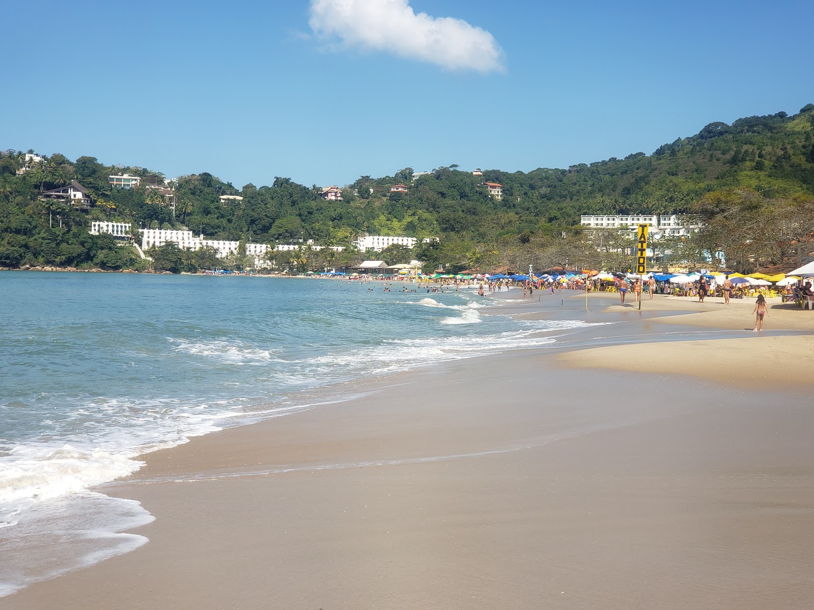 Photo of Toninhas Beach amenities area