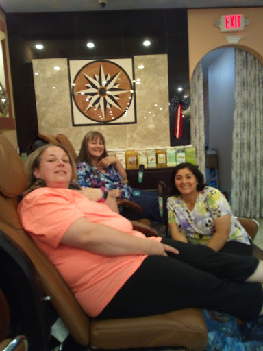 Shopping Mall «Five Forks Corners Shopping Center», reviews and photos, 4045 Five Forks Trickum Rd SW, Lilburn, GA 30047, USA