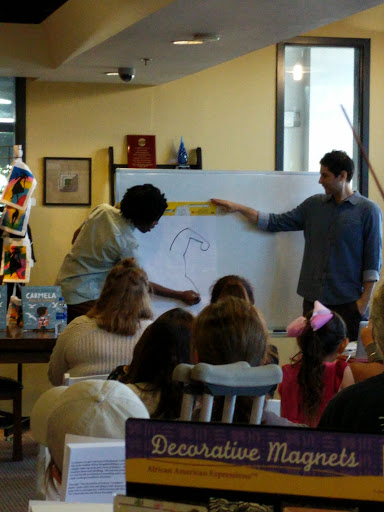 Book Store «Underground Books», reviews and photos, 2814 35th St, Sacramento, CA 95817, USA