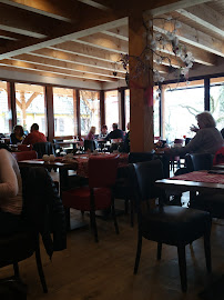Atmosphère du Restaurant Le Poulailler - Auberge à la ferme à Roppenheim - n°19