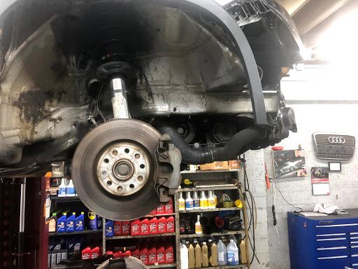 Auto Repair Shop «Autobahn European Auto», reviews and photos, 56 Magee Ave, Stamford, CT 06902, USA