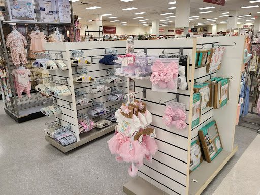 Department Store «T.J. Maxx», reviews and photos, 34 E Ridgewood Ave, Paramus, NJ 07652, USA