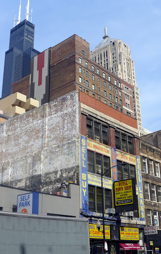 Pawn Shop «Royal Pawn Shop», reviews and photos, 428 S Clark St, Chicago, IL 60605, USA