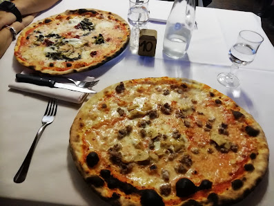 Pizzeria Senza Confini Via Statale, 34, 25061 Predondo BS, Italia