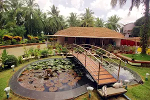 Pandit's Health Resort & Spa image