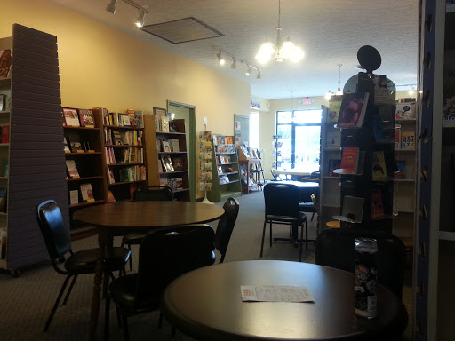 Book Store «Destinations Booksellers», reviews and photos, 604 E Spring St, New Albany, IN 47150, USA