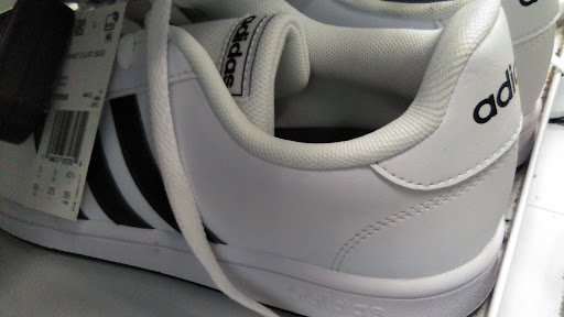 Clothing Store «Ross Dress for Less», reviews and photos, 7884 Van Nuys Blvd, Van Nuys, CA 91402, USA