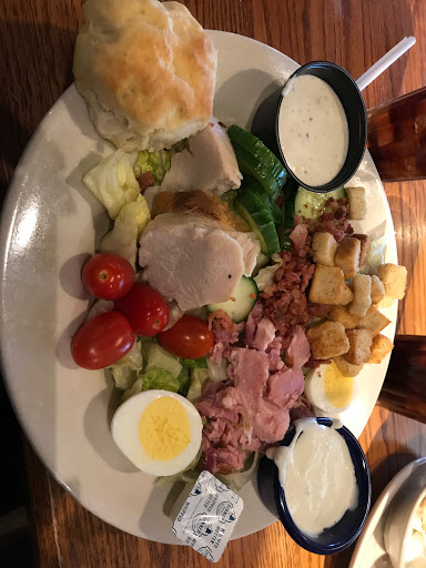 American Restaurant «Cracker Barrel Old Country Store», reviews and photos, 2858 N Glenstone Ave, Springfield, MO 65803, USA