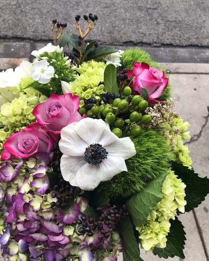 Florist «Halsted Flowers, LLC», reviews and photos, 2725 N Halsted St, Chicago, IL 60614, USA