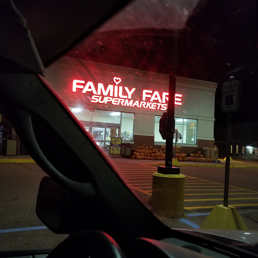 Grocery Store «Family Fare Supermarket», reviews and photos, 120 W Prairie St, Vicksburg, MI 49097, USA
