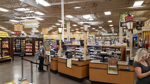 Grocery Store «Fred Meyer», reviews and photos, 11565 SW Pacific Hwy, Tigard, OR 97223, USA