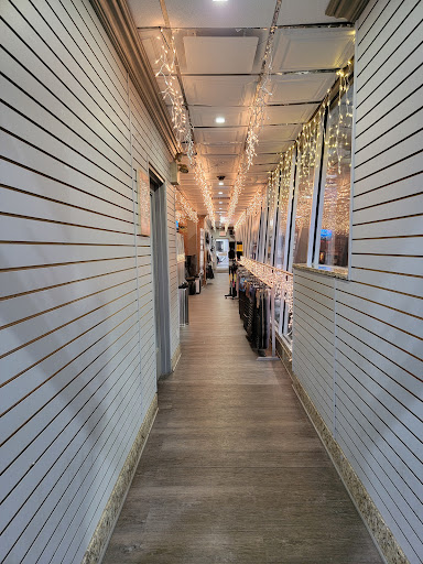 Car Wash «Sparkles Carwash & Quick Lube», reviews and photos, 3107 Farrington St, Flushing, NY 11354, USA