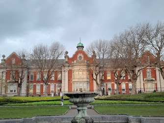 Liberties College