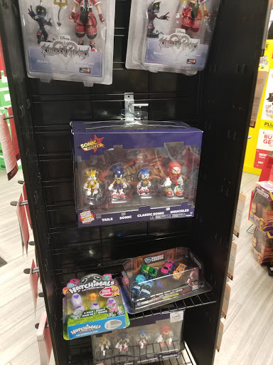 Video Game Store «GameStop», reviews and photos, 785 W Herndon Ave #300, Clovis, CA 93612, USA