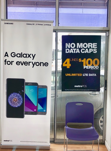 Cell Phone Store «MetroPCS Authorized Dealer», reviews and photos, 904 Roy Richard Dr, Schertz, TX 78154, USA