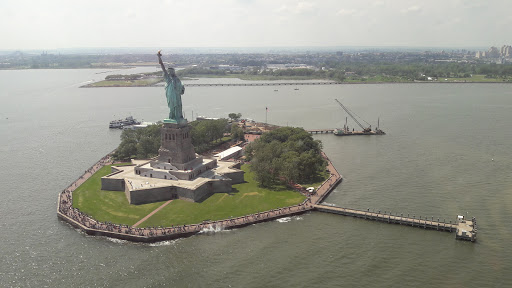 Tourist Attraction «Manhattan Helicopters», reviews and photos, 6 E River Piers, New York, NY 10005, USA