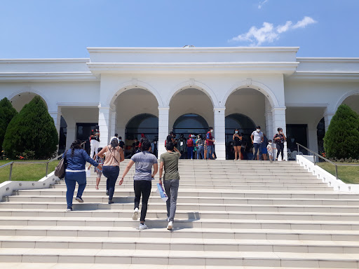 🏛 EMPERADOR URUBO🎖Salón de Eventos, Bodas, Quinceaños y Convenciones - Jardines y Campestre Porongo