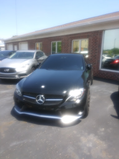 Used Car Dealer «WORLD CLASS MOTORS LLC», reviews and photos, 10000 Over Drive, Noblesville, IN 46060, USA