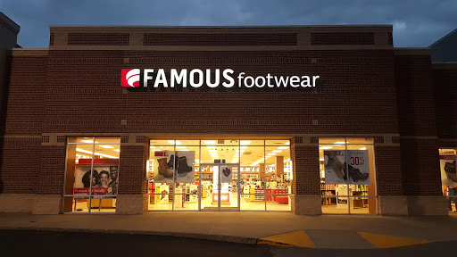 Shoe Store «Famous Footwear», reviews and photos, 3883 Mexico Rd, St Charles, MO 63303, USA
