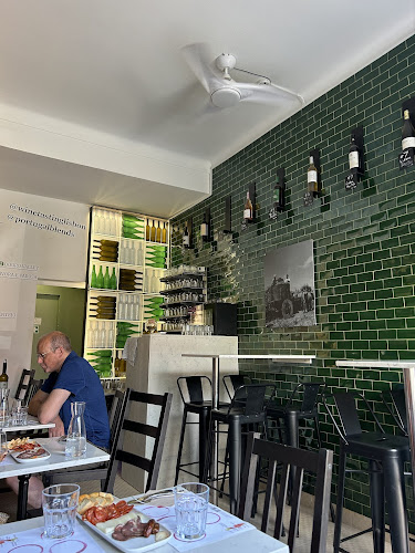 Comentários e avaliações sobre o From The Vine: Port & Wine Tasting Bar - Port & Wine Tasting In Lisbon