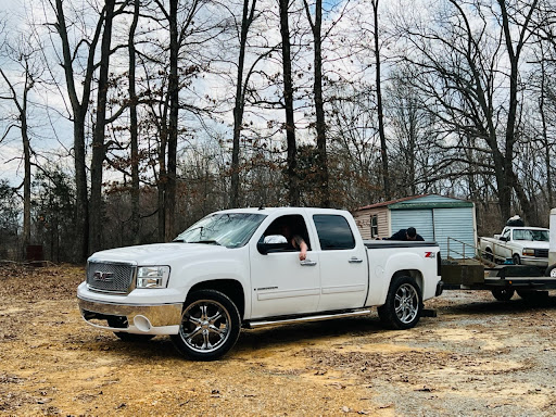 Used Car Dealer «E & R Auto Sales», reviews and photos, 4515 Nolensville Pike, Nashville, TN 37211, USA